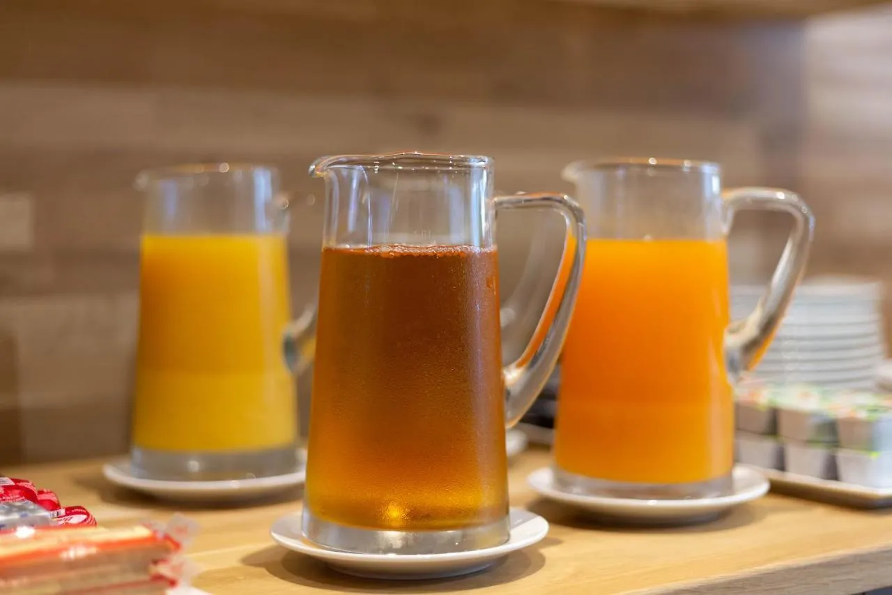 Mimosa Hotel Paryż