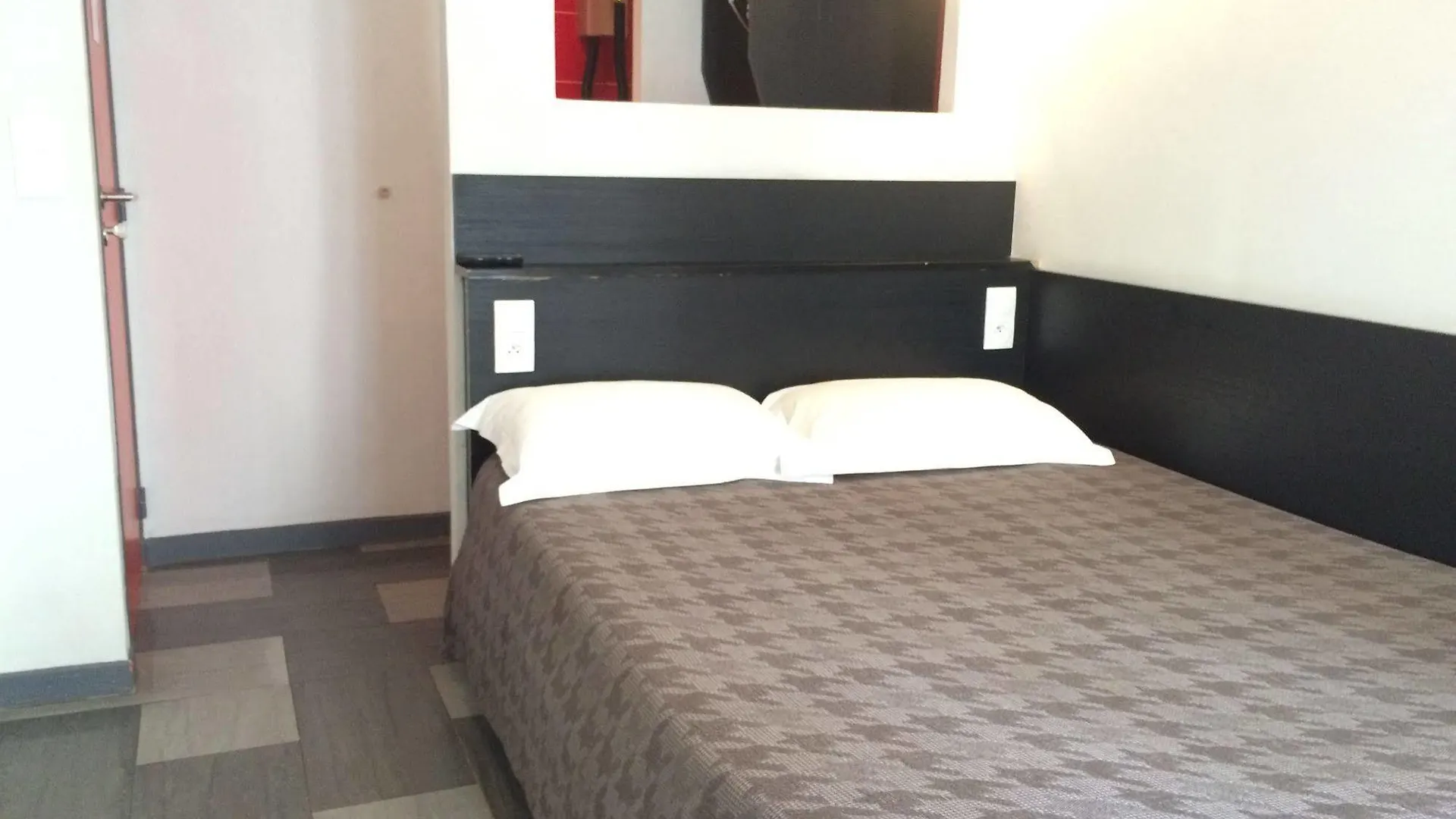 Hotel Mimosa *