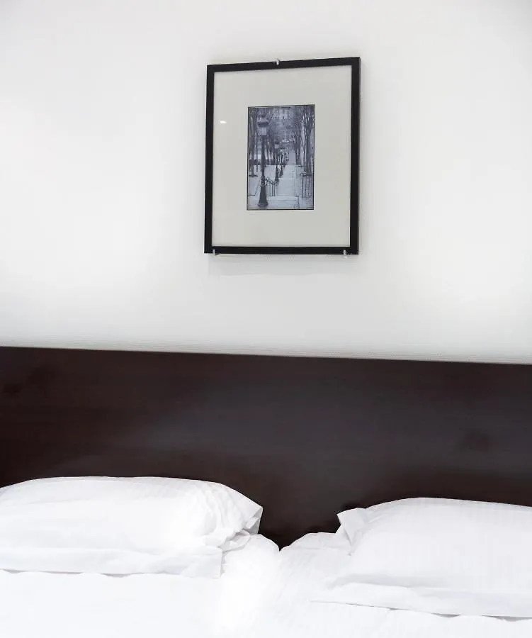 Mimosa Hotel Paris