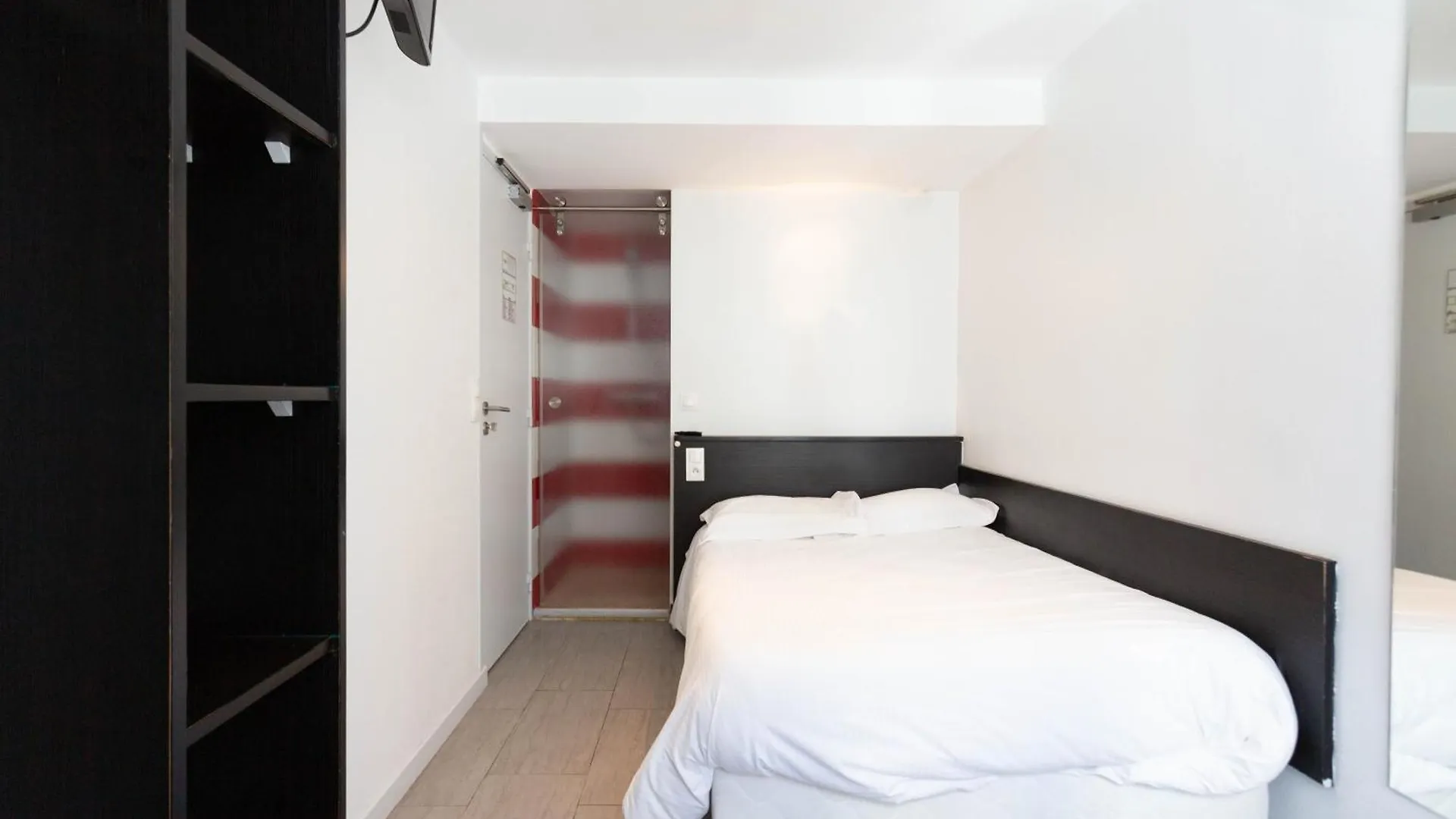 Mimosa Hotel
