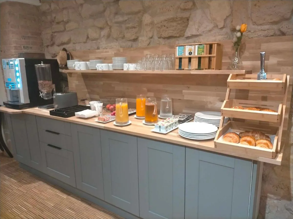 Mimosa Hotell