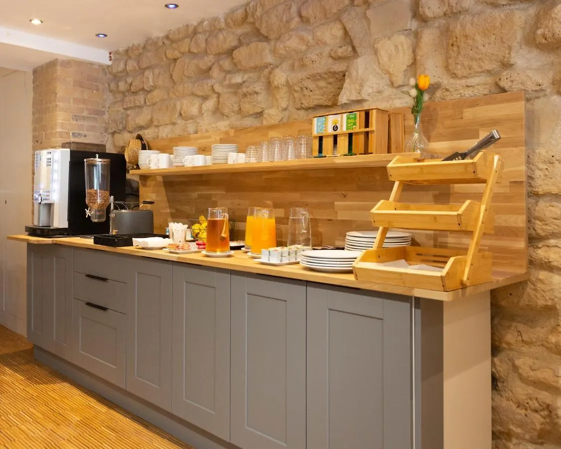 Mimosa Hotell